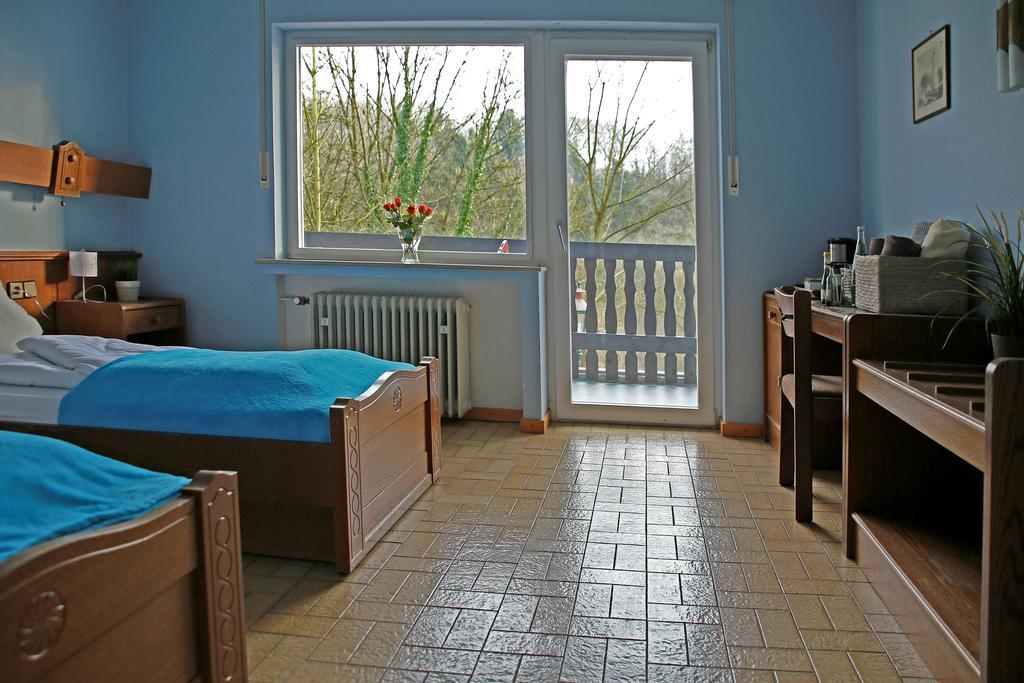 Hotel In Der Strassen Solingen Kültér fotó